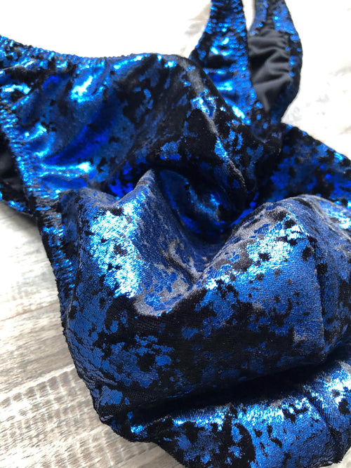 Custom Men's Bodybuilding Competition Trunks - Blue Black Distressed Velvet