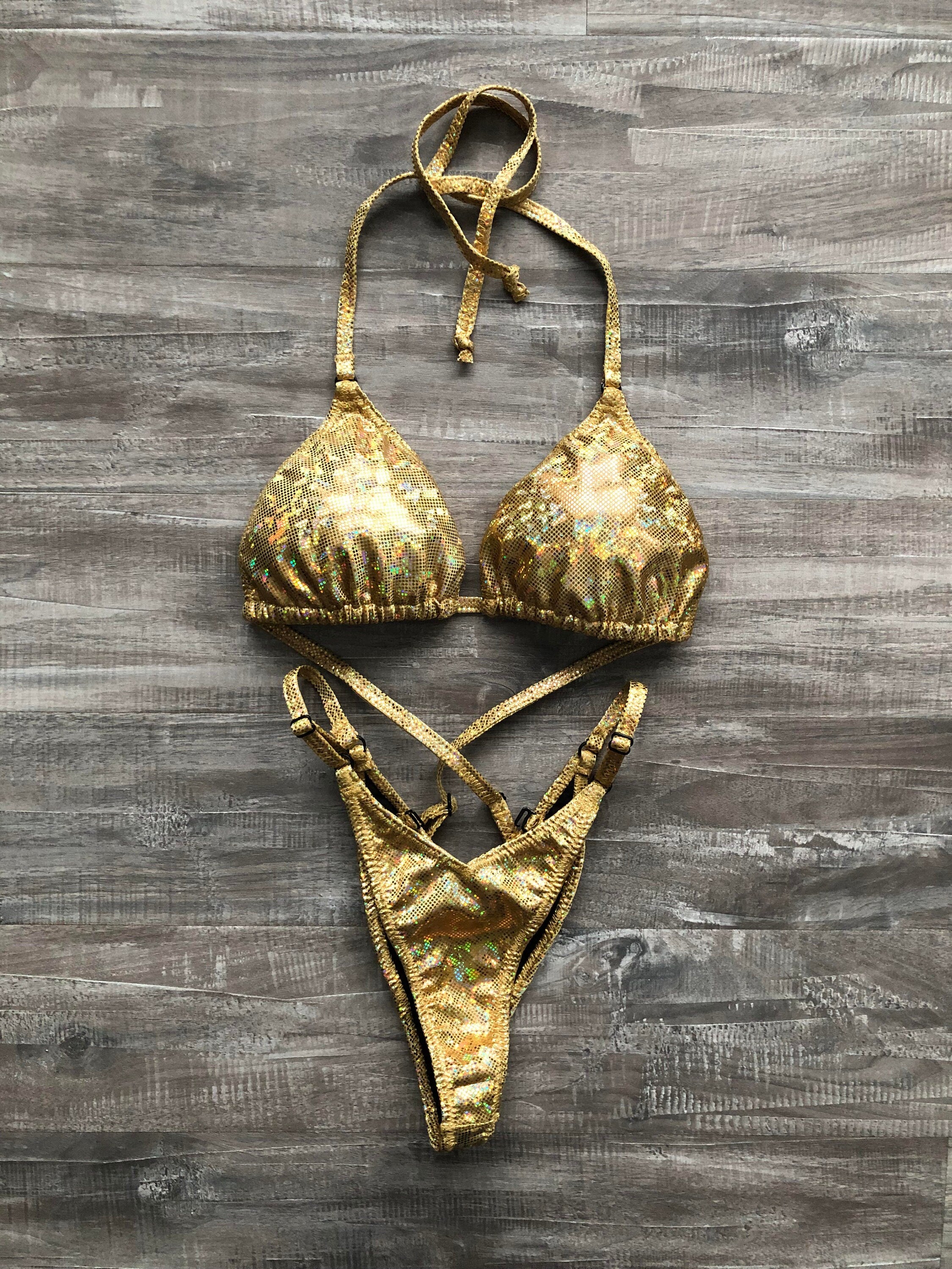 Practice Posing Suit - Gold