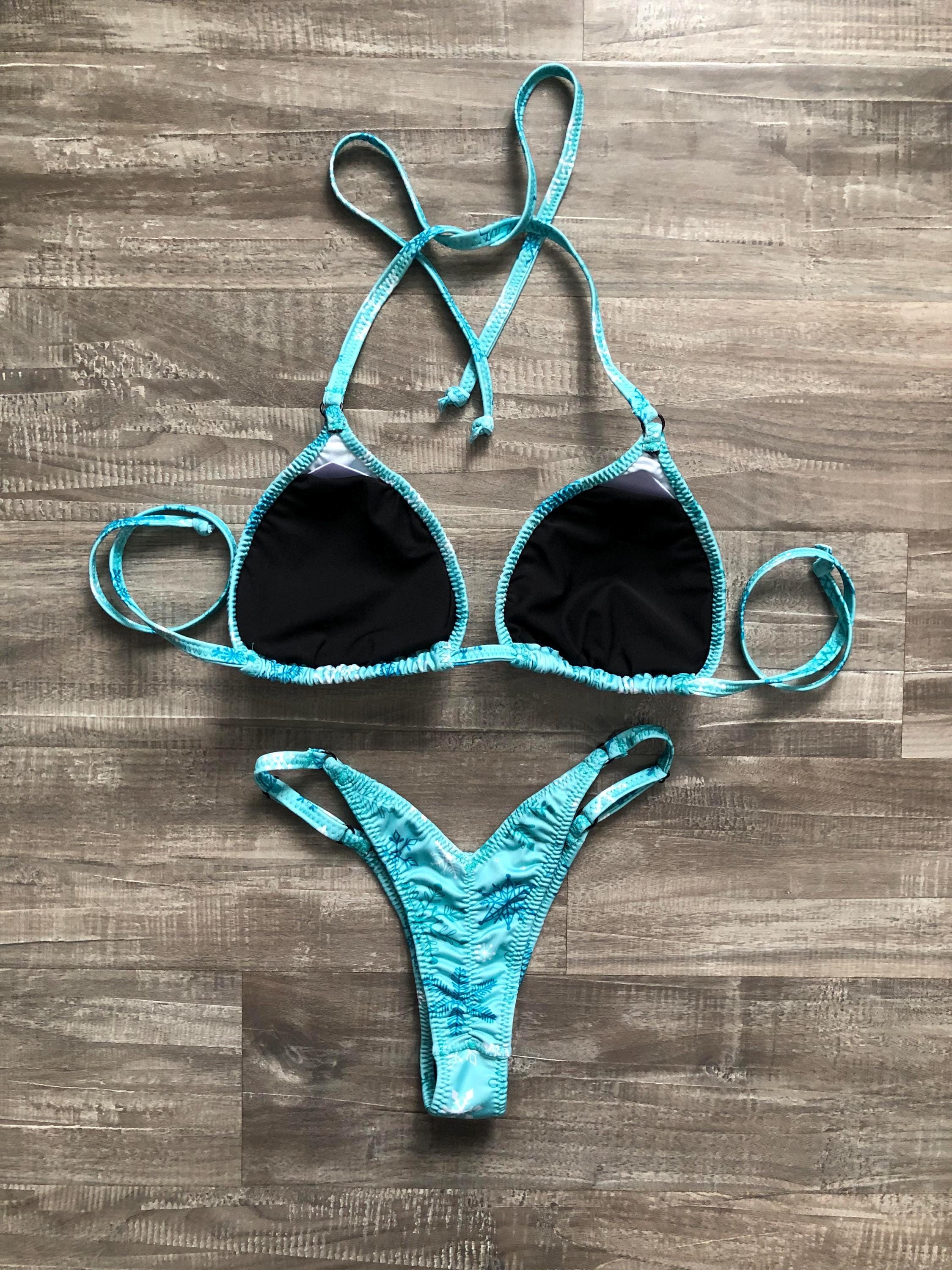 Practice Posing Suit - Snowflakes