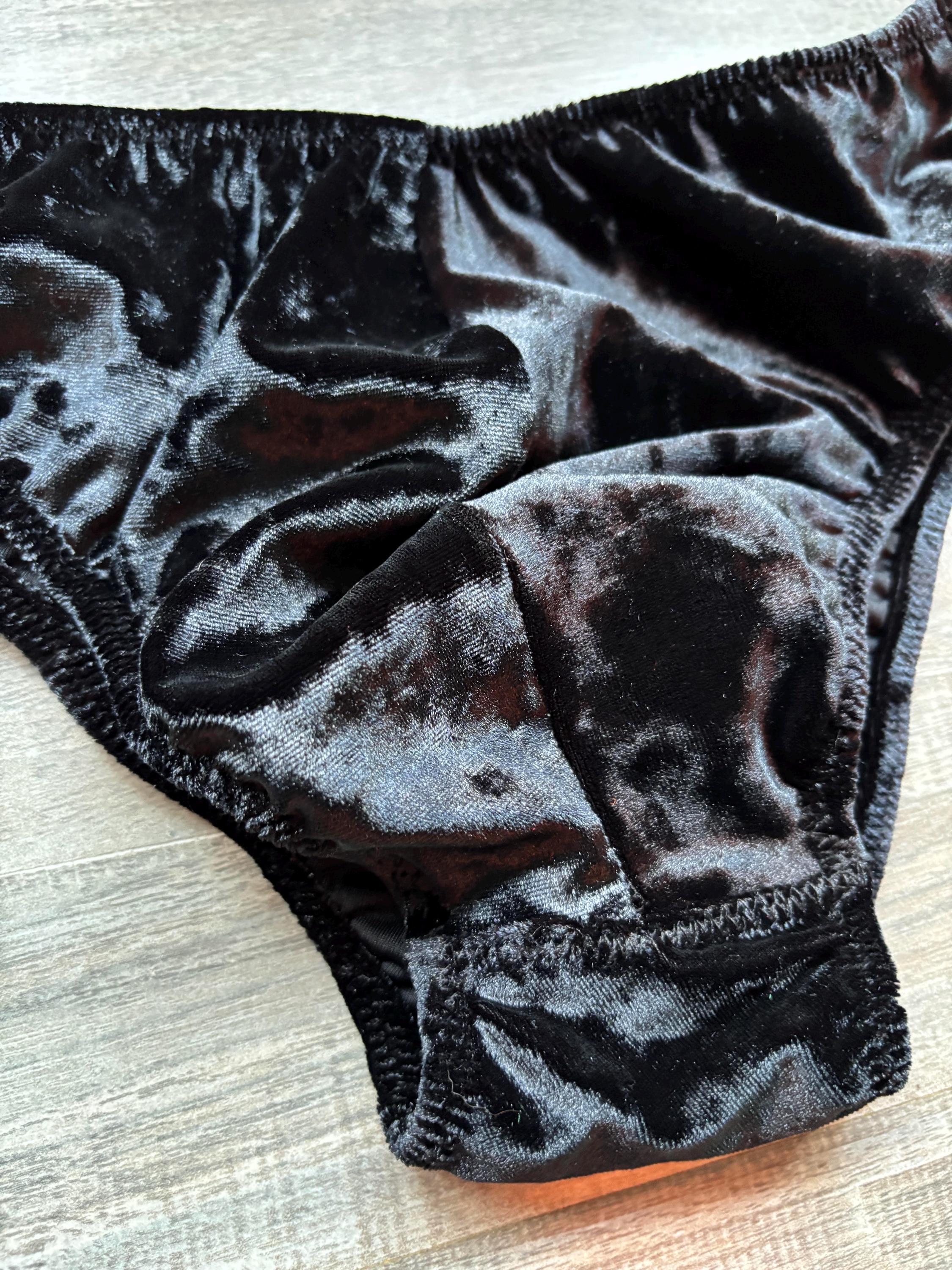 Custom Men's Classic Physique Competition Trunks - Black Velvet