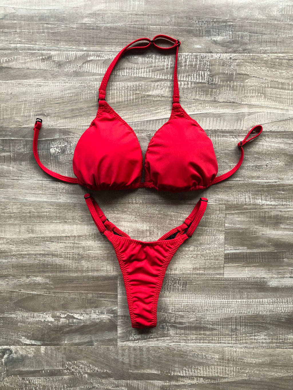Practice Posing Suit - Matte Red