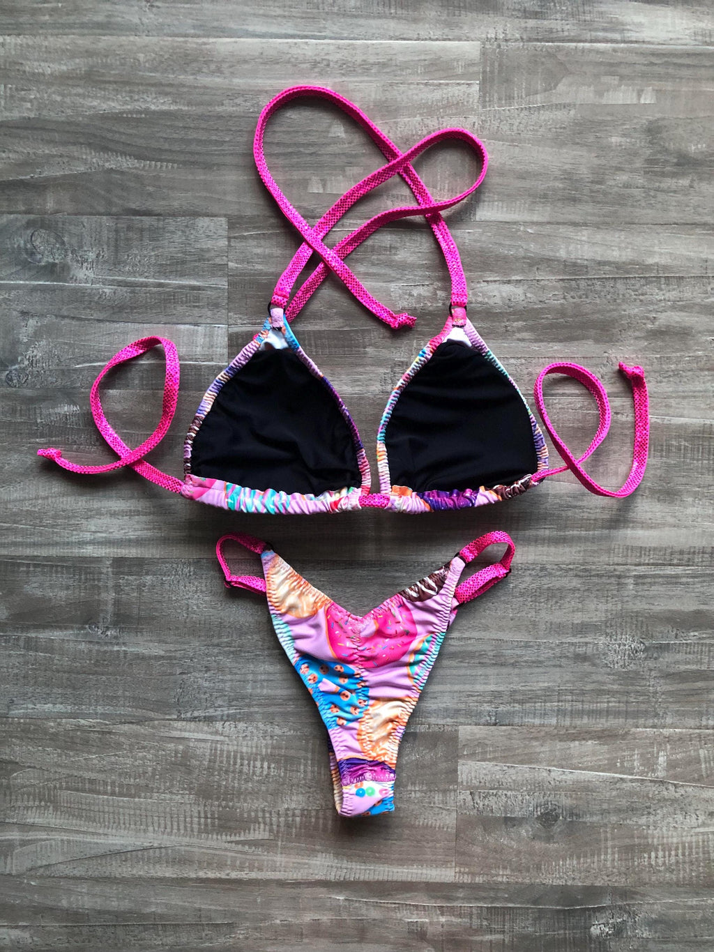 Practice Posing Suit - Pink Donuts