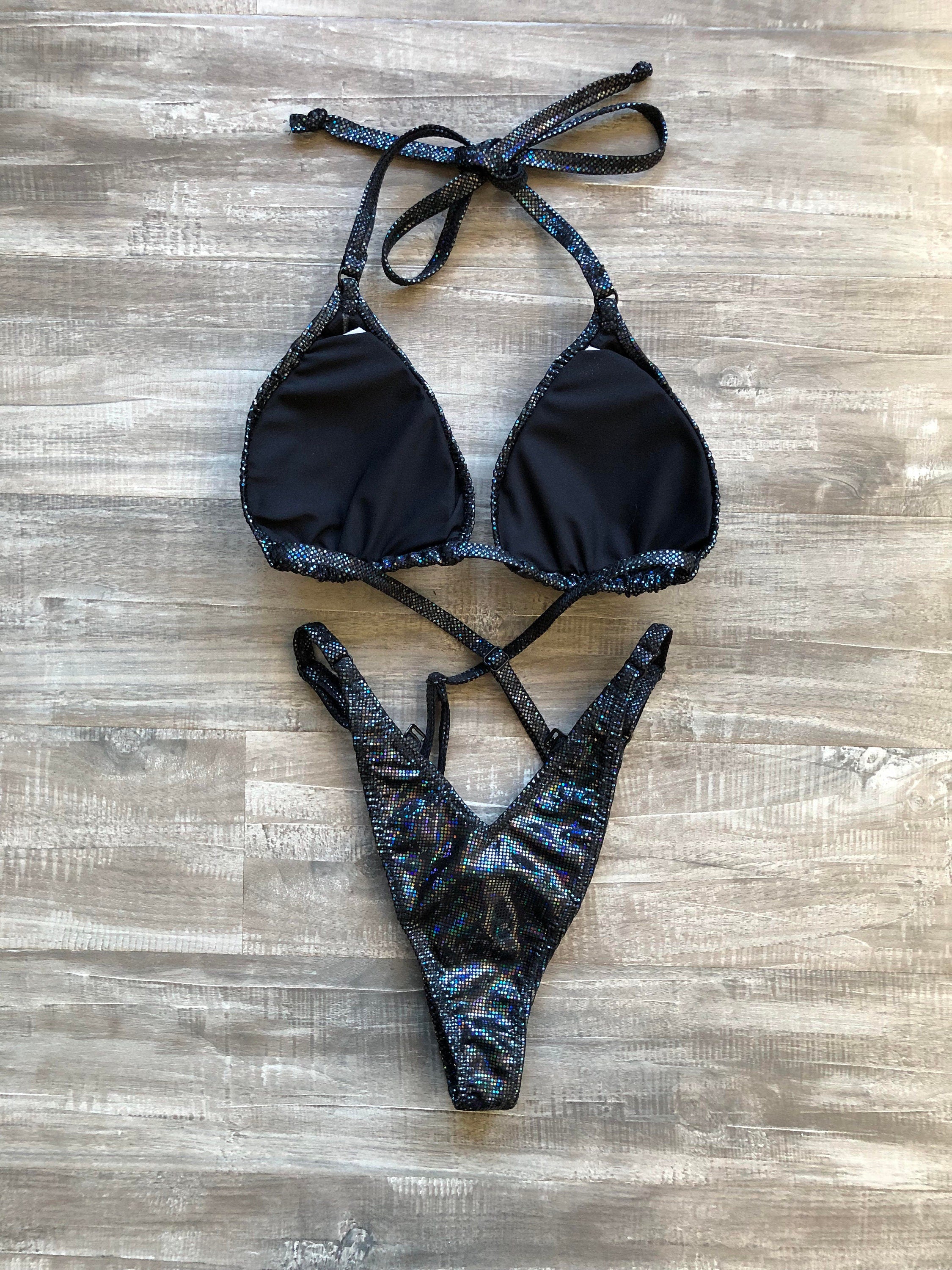 Practice Posing Suit - Black Hologram