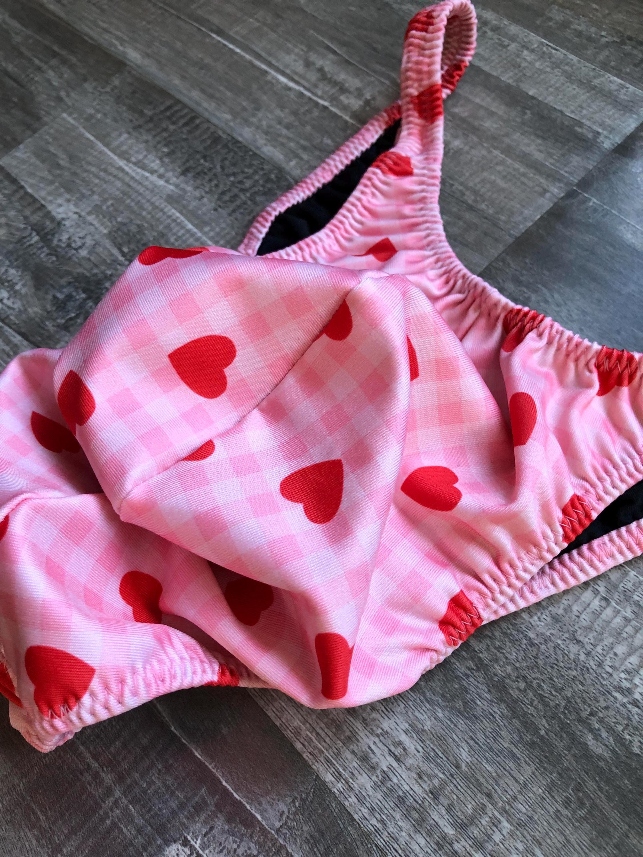 Custom Men's Bodybuilding Competition Trunks - Valentine Hearts