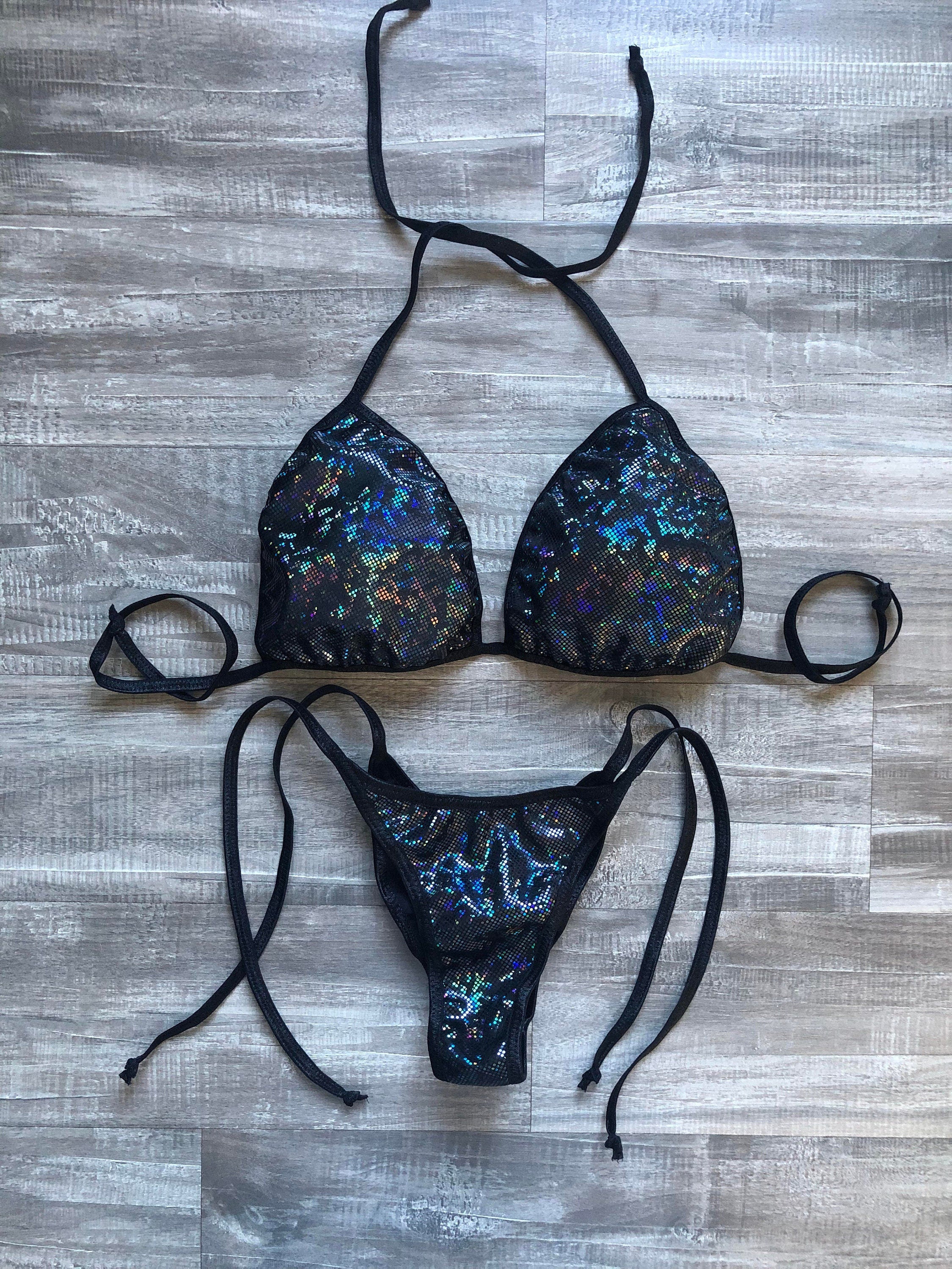 Practice Posing Suit - Black Hologram