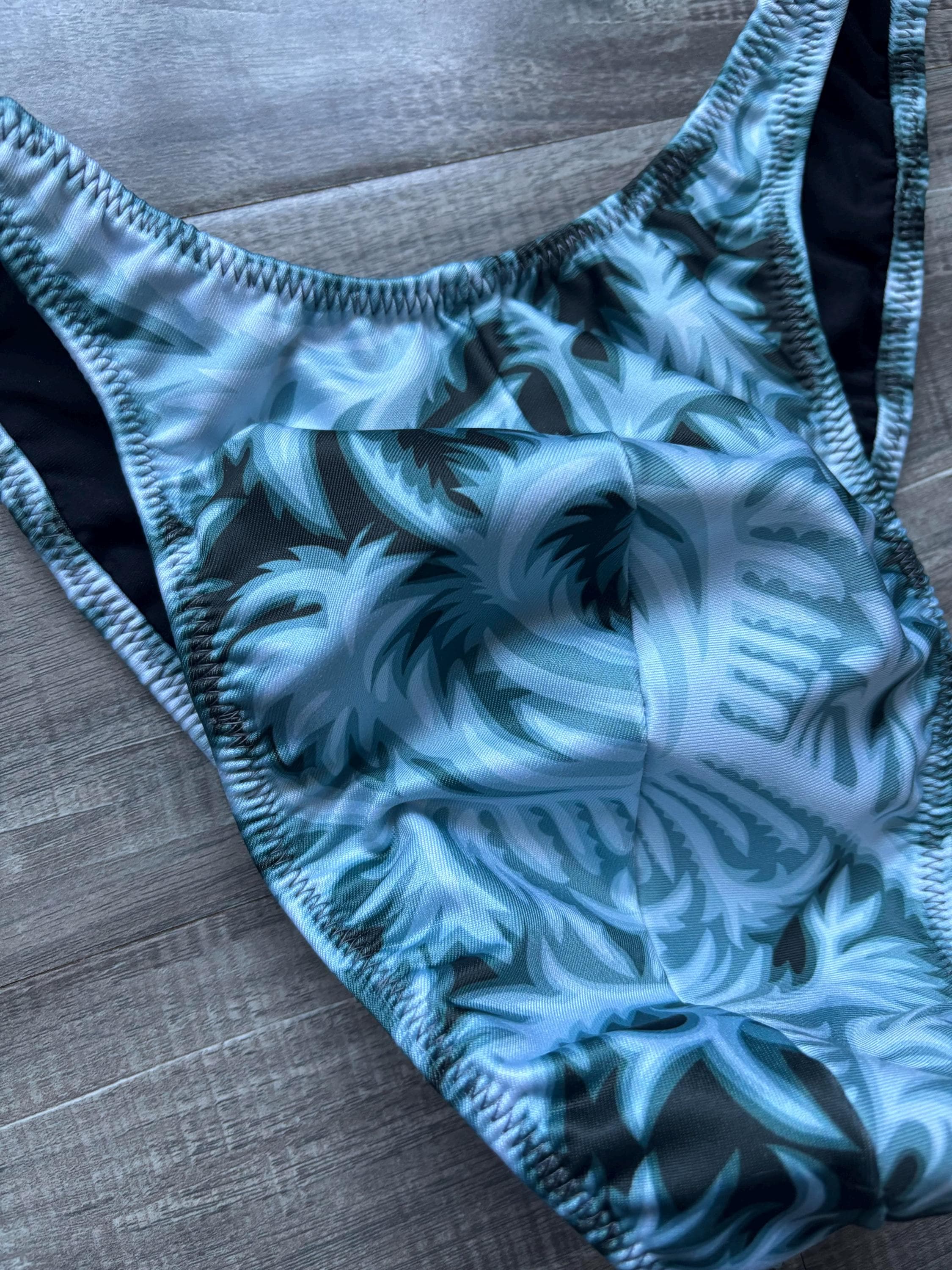 Custom Men's Bodybuilding Competition Trunks - Frosty Glass