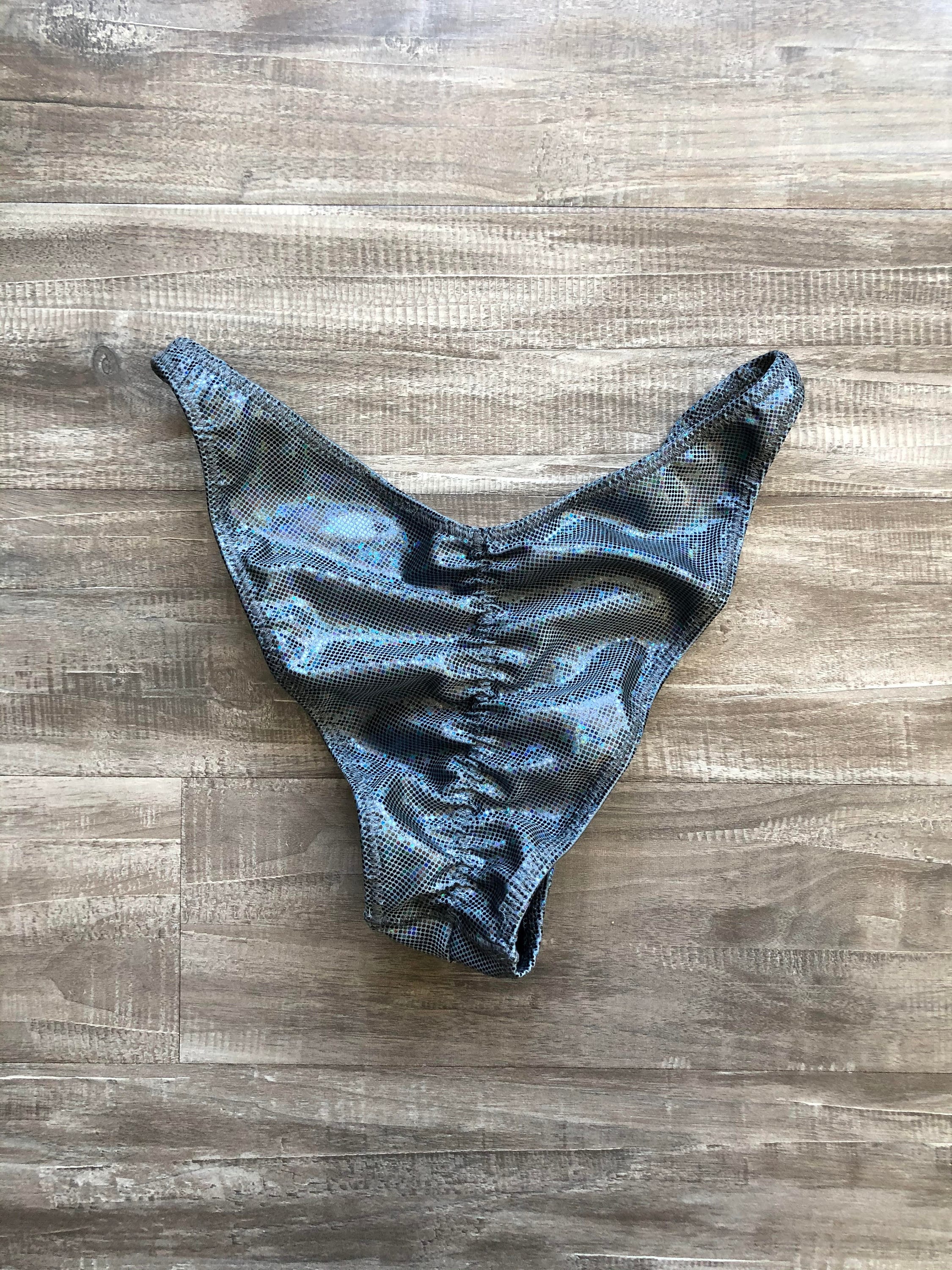 Custom Men's Bodybuilding Competition Trunks - Grey Hologram