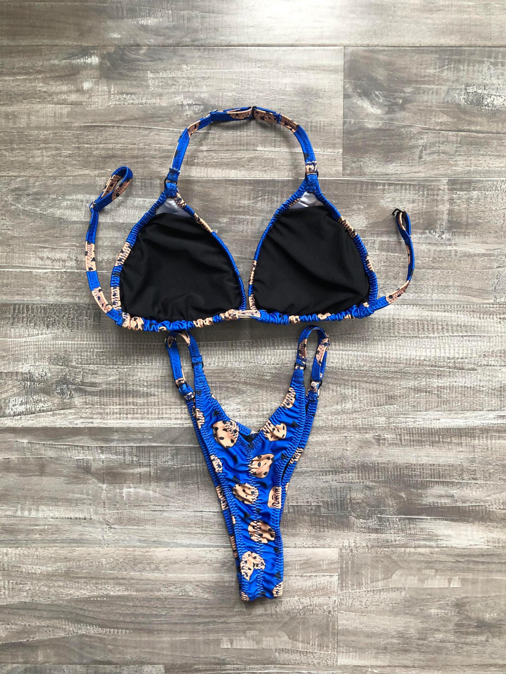 Practice Posing Suit - Cookies