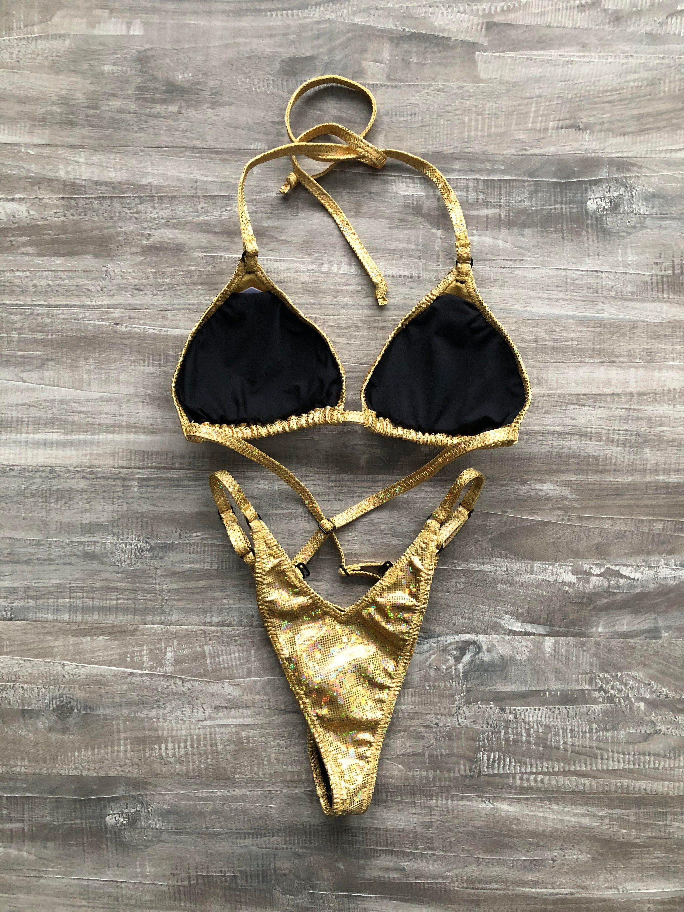 Practice Posing Suit - Gold