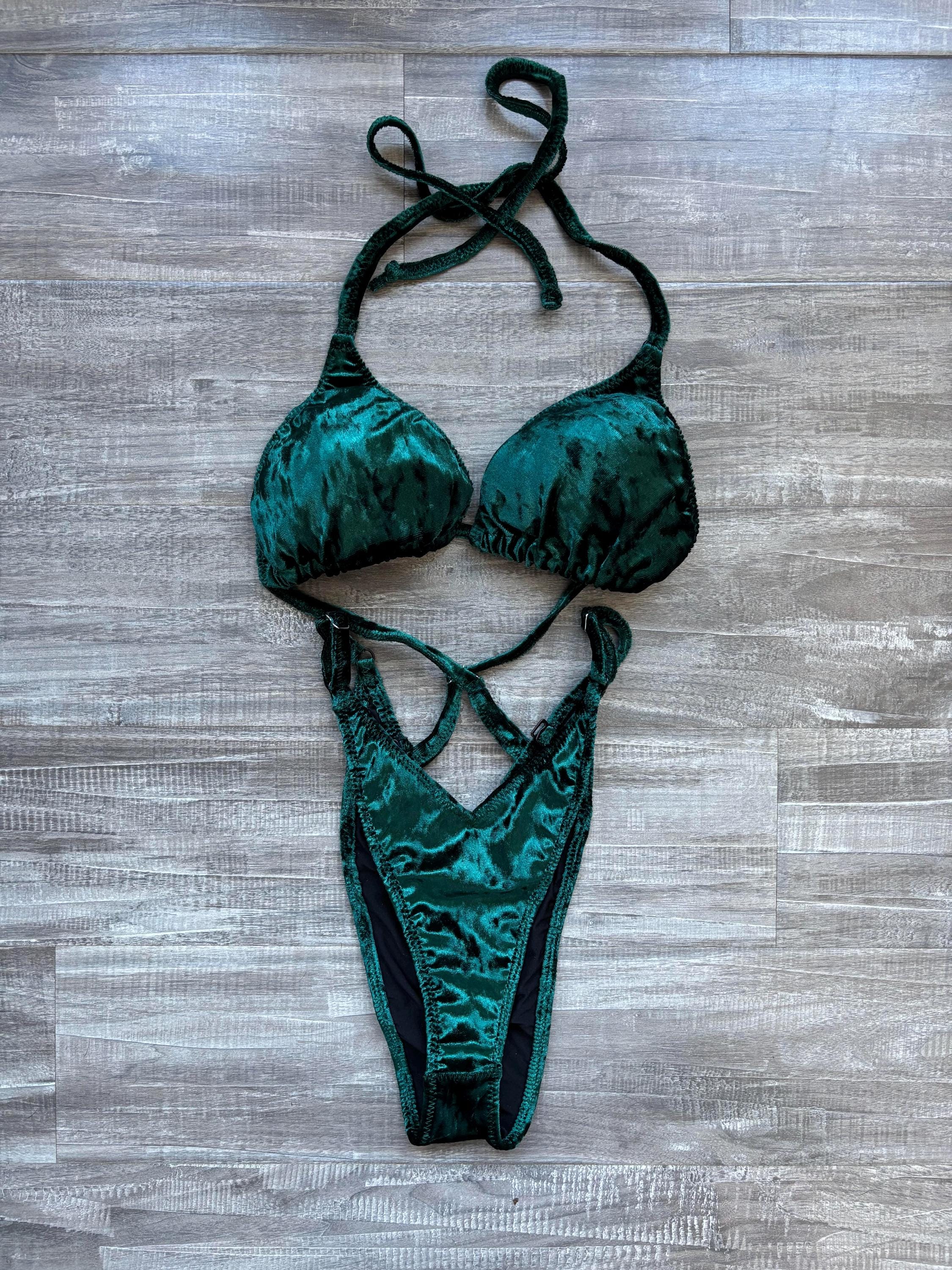 Practice Posing Suit - Emerald Velvet