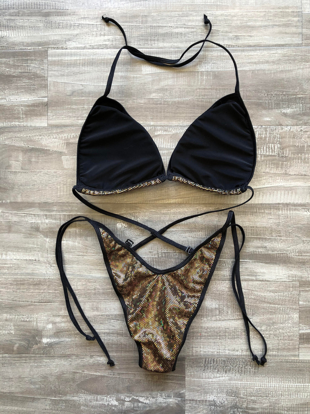 Practice Posing Suit - Black Gold