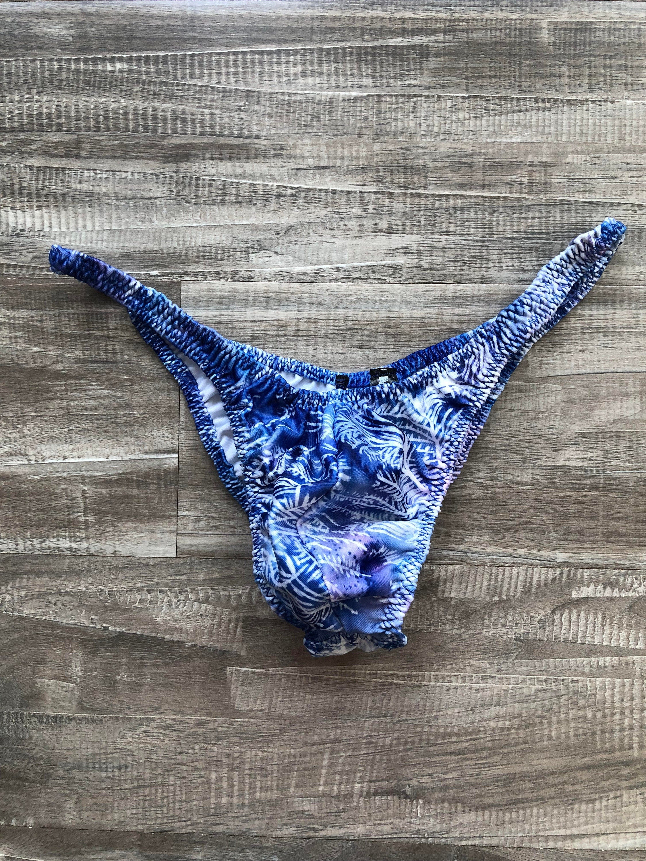 Custom Men's Bodybuilding Competition Trunks - Frost Flora Winter